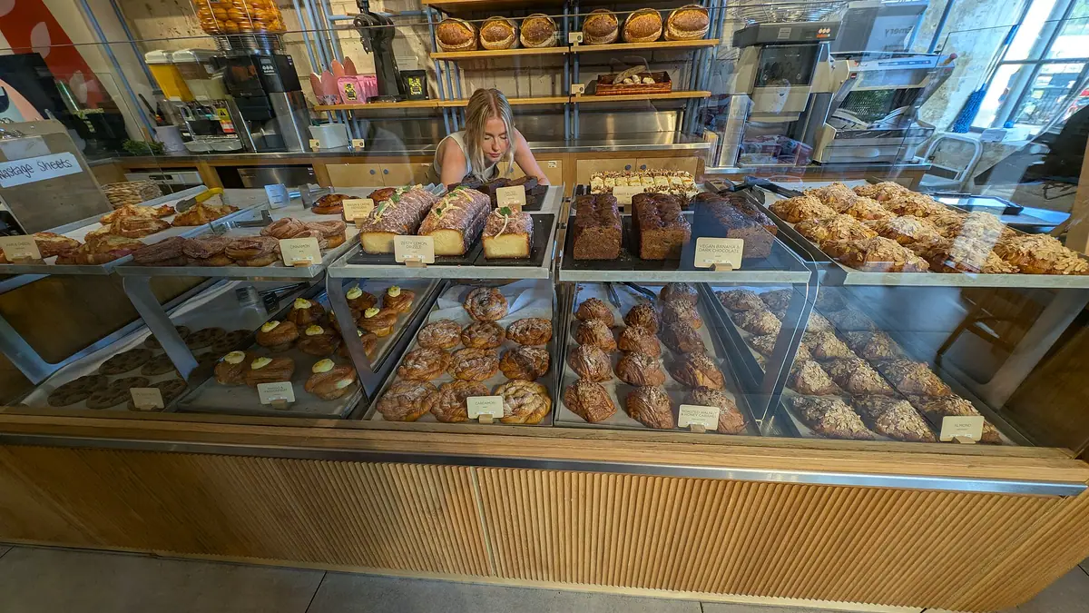 Good Taste – bakery in Farnborough town centre